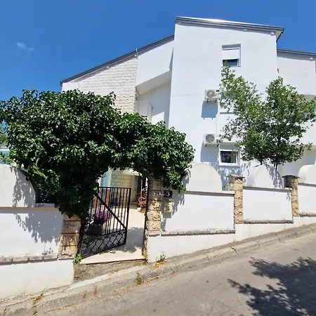 Golf Apartamento